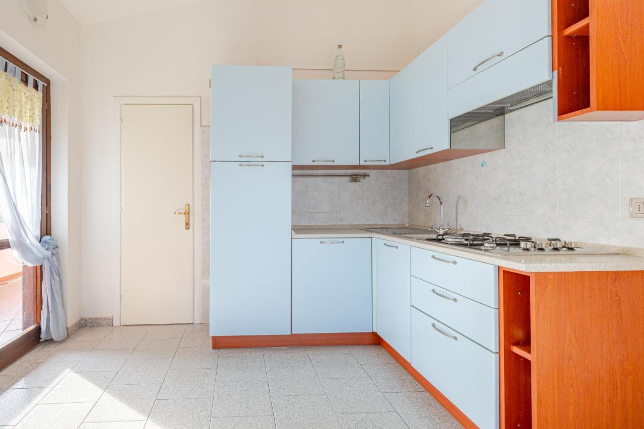 Trilocale A 200 Mt Dal Centro Apartment ซาน เตโอโดโร ภายนอก รูปภาพ